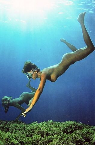 diving naked